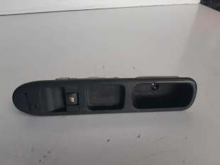 MANDO ELEVALUNAS DELANTERO...