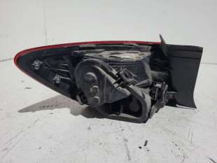 PILOTO TRASERO DERECHO... 2