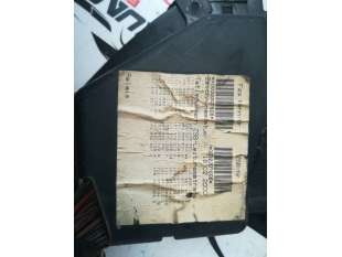 CAJA RELES / FUSIBLES -... 2