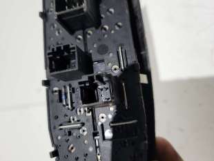 MANDO ELEVALUNAS DELANTERO... 2