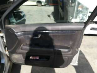 GUARNECIDO PUERTA DELANTERA...