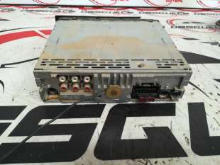 SISTEMA AUDIO / RADIO CD -... 2