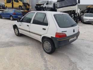 PILOTO TRASERO IZQUIERDO -...