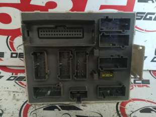 CAJA RELES / FUSIBLES -... 2