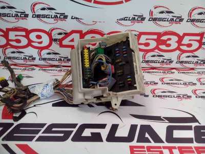 CAJA RELES / FUSIBLES PEUGEOT 407 SW...