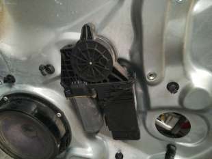 MOTOR ELEVALUNAS DELANTERO...