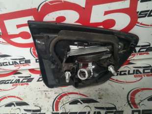 PILOTO TRASERO DERECHO... 2