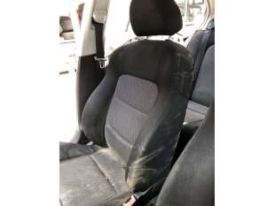 ASIENTO DELANTERO DERECHO... 2
