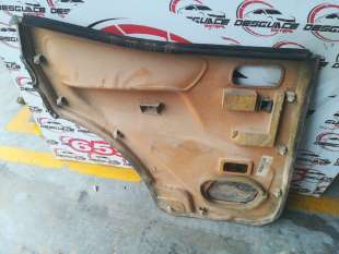 GUARNECIDO PUERTA TRASERA... 2