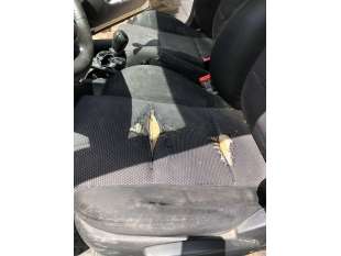 ASIENTO DELANTERO IZQUIERDO... 2