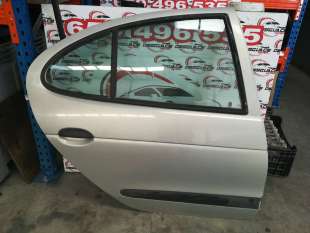 PUERTA TRASERA DERECHA -...