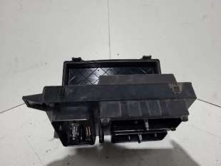 CAJA RELES / FUSIBLES -... 2