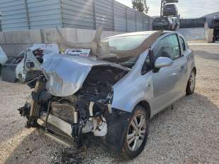 PUERTA DELANTERA IZQUIERDA...