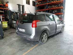 PUERTA DELANTERA IZQUIERDA... 2