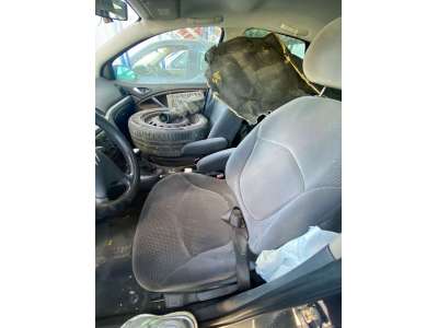 ASIENTO DELANTERO IZQUIERDO - 1136990