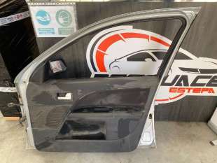 GUARNECIDO PUERTA DELANTERA... 2