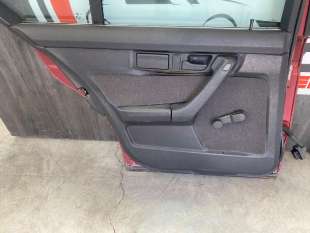 GUARNECIDO PUERTA TRASERA...