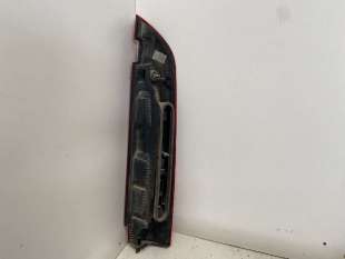 PILOTO TRASERO IZQUIERDO... 2