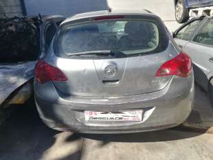 OPEL ASTRA J BERLINA 5P (2009-2011) Enjoy Berlina 95 Diesel  - 04541 2