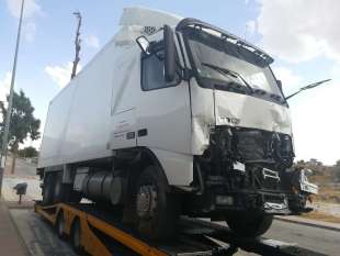 VOLVO FH 12 (2002) (2002-2006) FG  6X4 Largo, bajo 379  - 04598 2