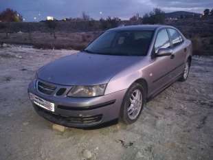 SAAB 9-3 BERLINA (2002-2004) 2.2 TiD Arc Berlina sedan 125 Diesel  - 04555 2