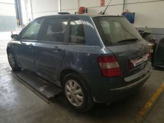 FIAT STILO (192) (2002-0) 1.9 JTD 80 Berlina 80 Diesel  - 04568