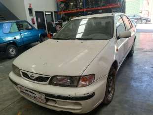 NISSAN ALMERA (N15) (1995-2000) GX Berlina 75 Diesel  - 04590 2