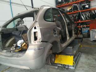 CITROEN XSARA PICASSO (2004-2005) 2.0 HDi Satisfaction II Monovolumen 90 Diesel  - 04424 2