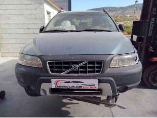 VOLVO XC70 (2005-2005) 2.4 D AWD Ocean Race Familiar 163 Diesel  - 04094 2