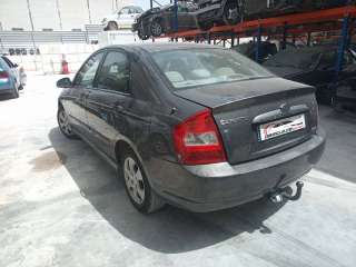 KIA CERATO (LD) (2004-2007) 2.0 EX CRDi Berlina (4-ptas.) Berlina sedan 113 Diesel  - 04635