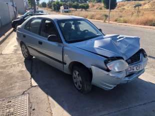 HYUNDAI ACCENT (LC) (2002-2006) GLS CRDi Berlina 82 Diesel  - 04686 2