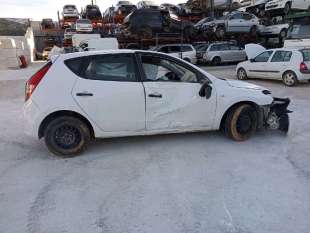 HYUNDAI I30 (FD) (2007-2010) Classic Berlina 90 Diesel  - 04622 2