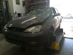 FORD FOCUS BERLINA (CAK) (1998-2004) Ambiente Berlina 90 Diesel  - 04518 2